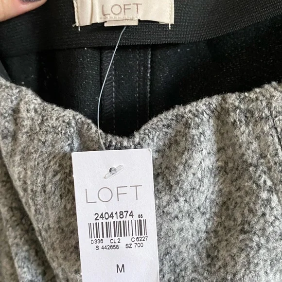 NWT Loft Skirt - Picture 2 of 2